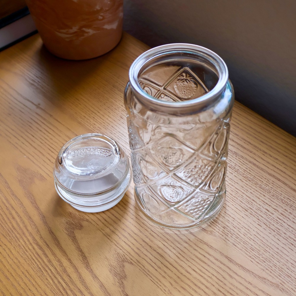 Smucker's Glass Storage Jar with Lid, Embossed Fruit Diamond Pattern 1970s/1980s